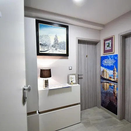 ゲストハウス Calm & 4*